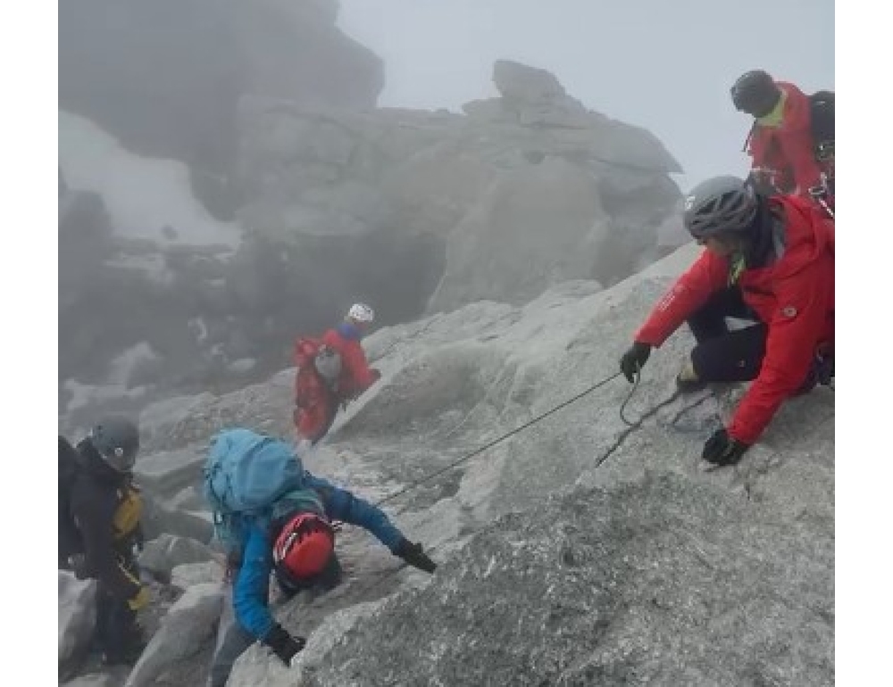 Recuperata anche l’ alpinista bloccata sul Dente del Gigante