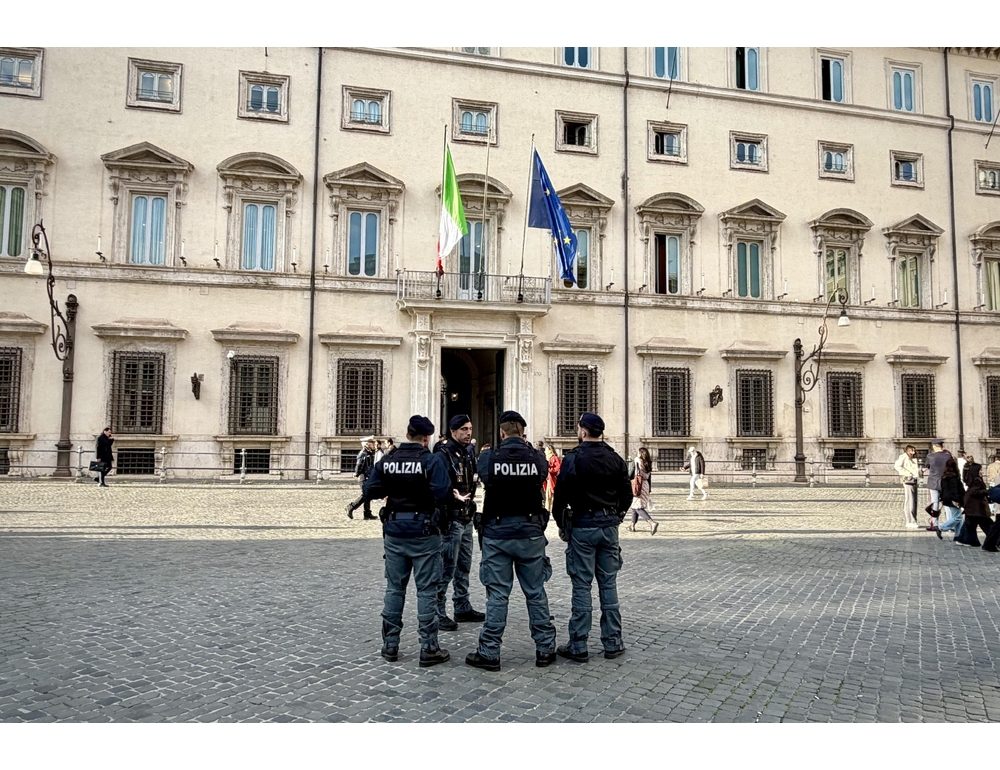 Riunione a P.Chigi con Meloni e Giorgetti su conti e manovra