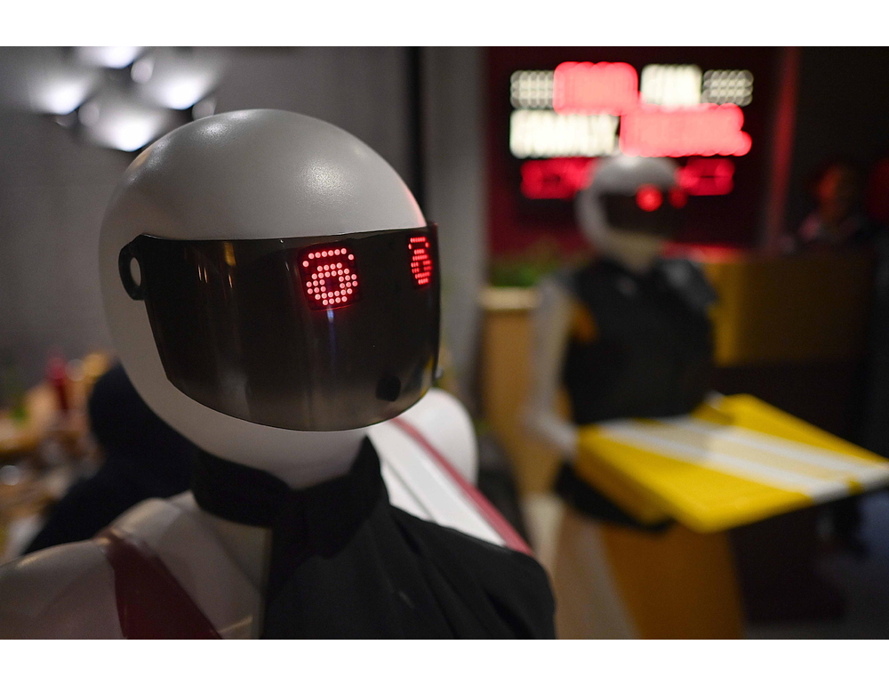 Robot ‘molesta’ 16enne, proprietario indagato dalla polizia di Colonia
