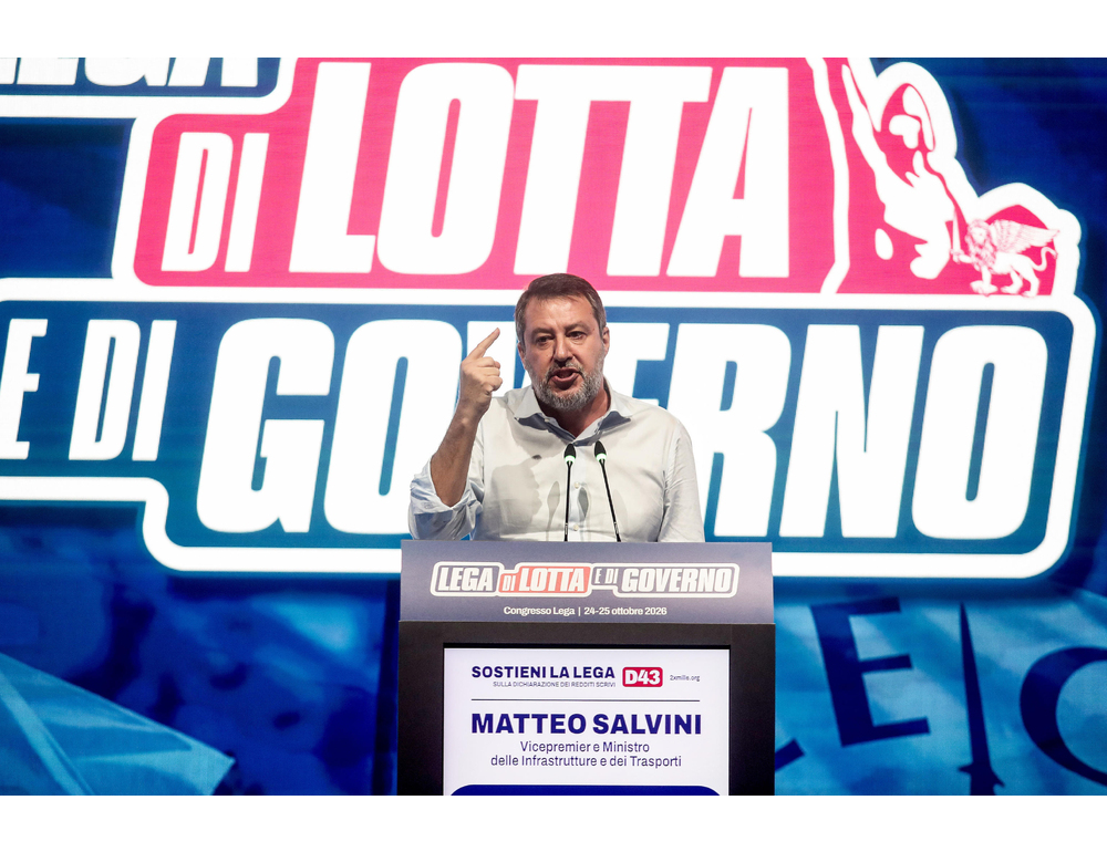 Salvini riconfermato segretario Lega con 465 voti