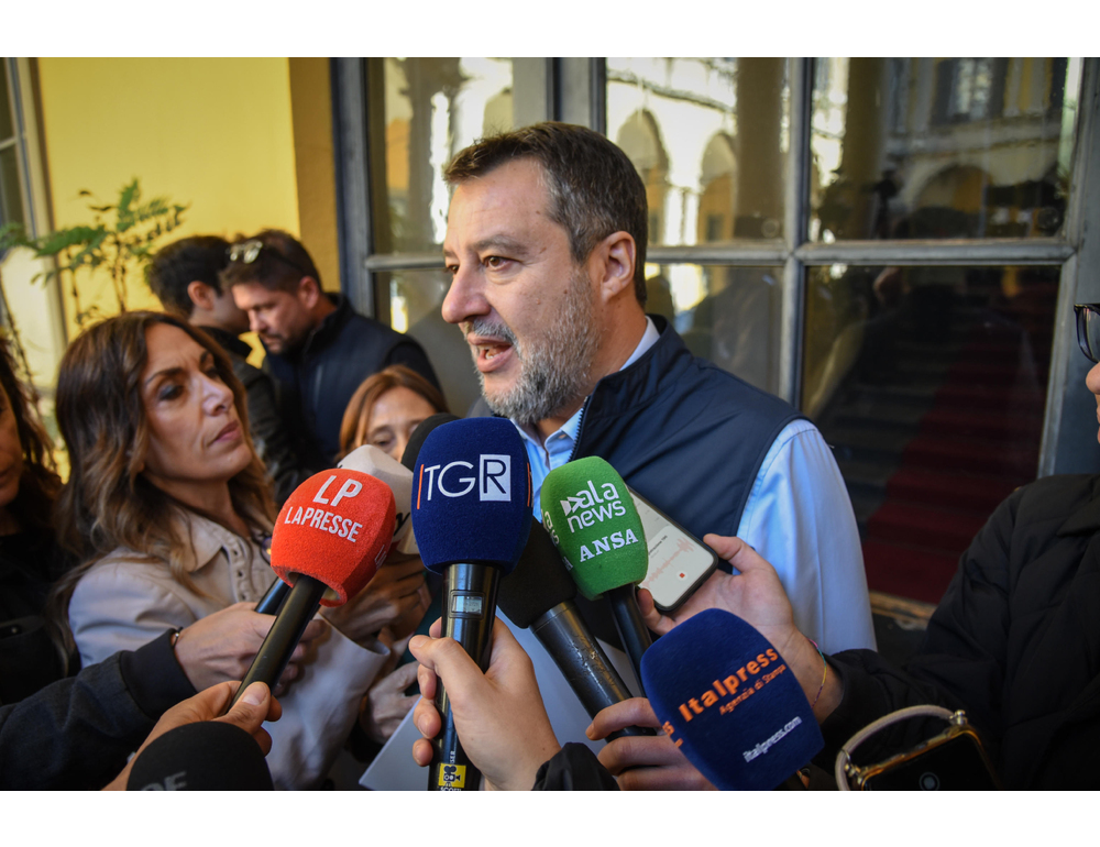 Salvini, via bonus e contributi ai genitori che hanno teppisti a casa