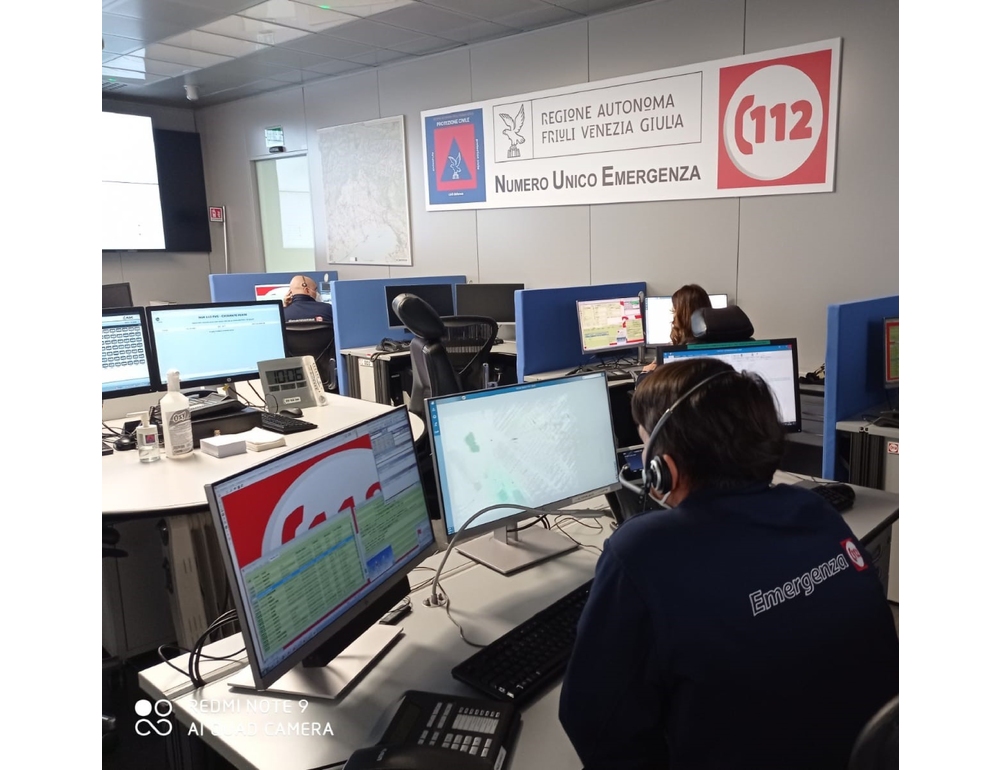 Schiacciato da un macchinario in cantiere, grave operaio