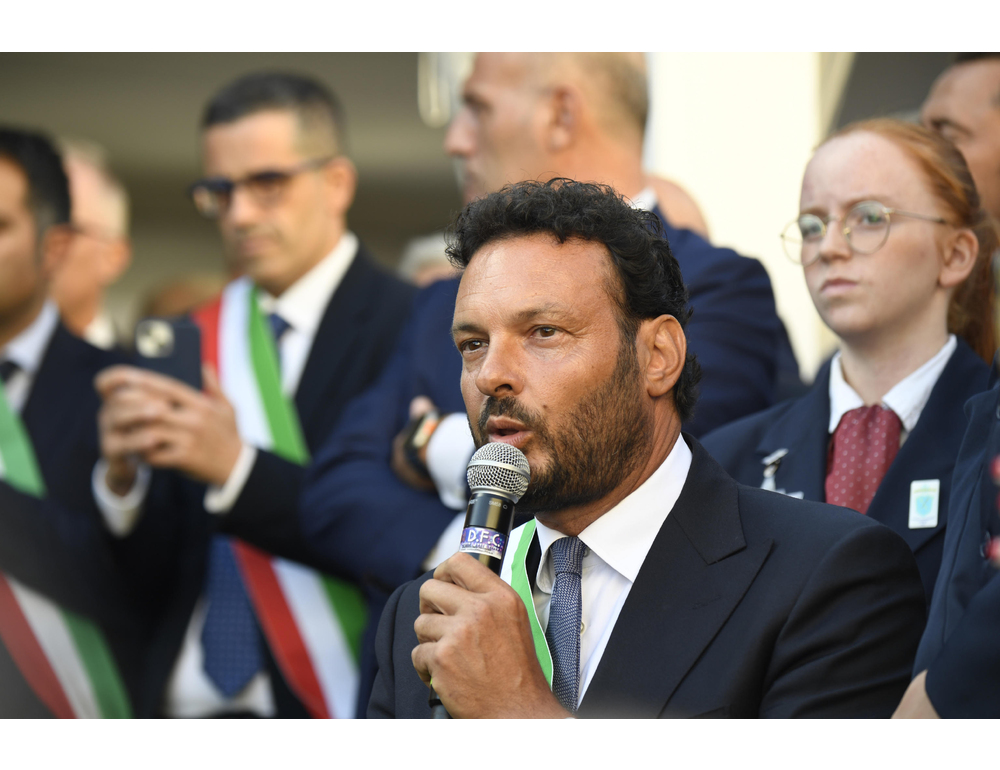 Sindaco di Siracusa azzera la giunta dopo inchiesta che lo coinvolge
