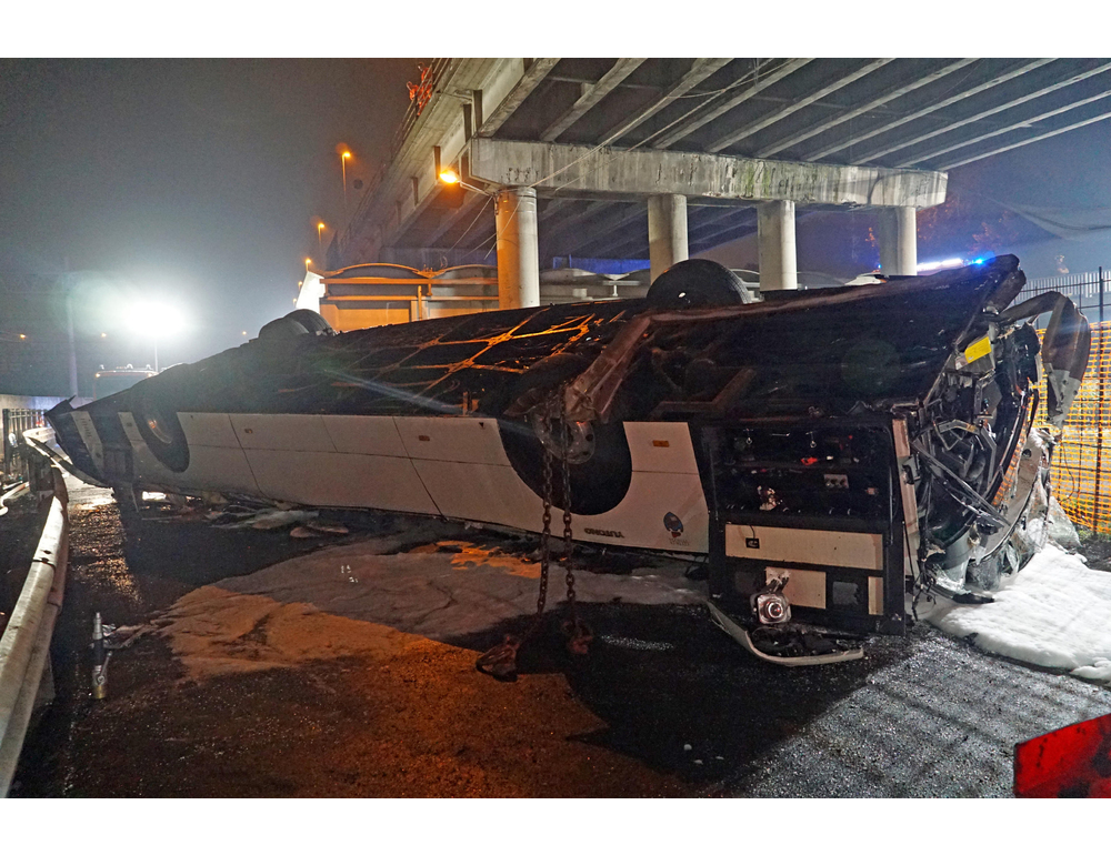 Strage del bus di Mestre, in sette patteggiano a Venezia