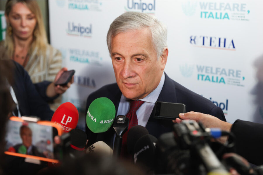 'Lancio appello al dialogo
