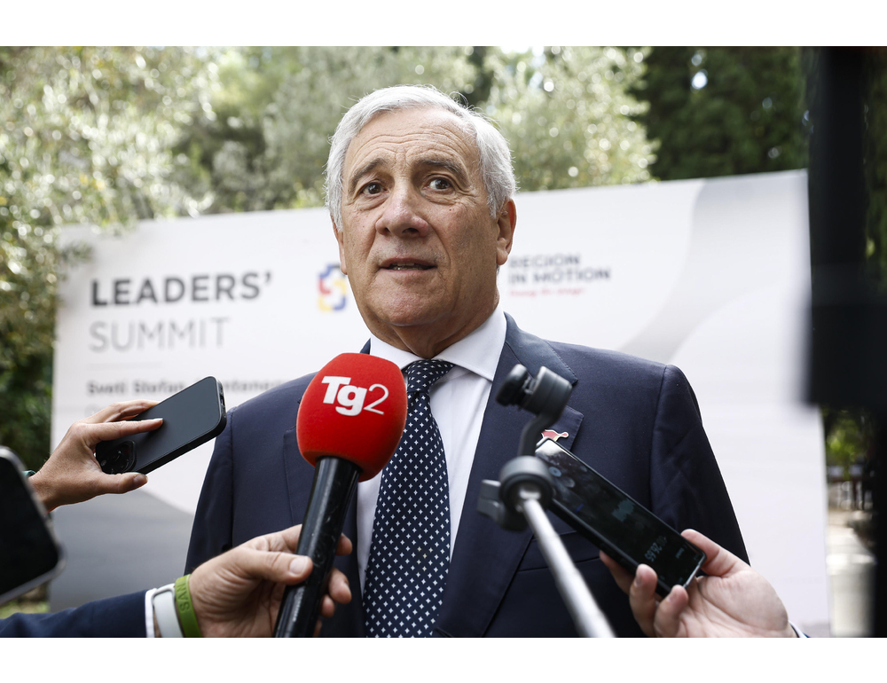Tajani, ‘inaccettabile fermo delle italiane dall’Idf, non hanno commesso reati’