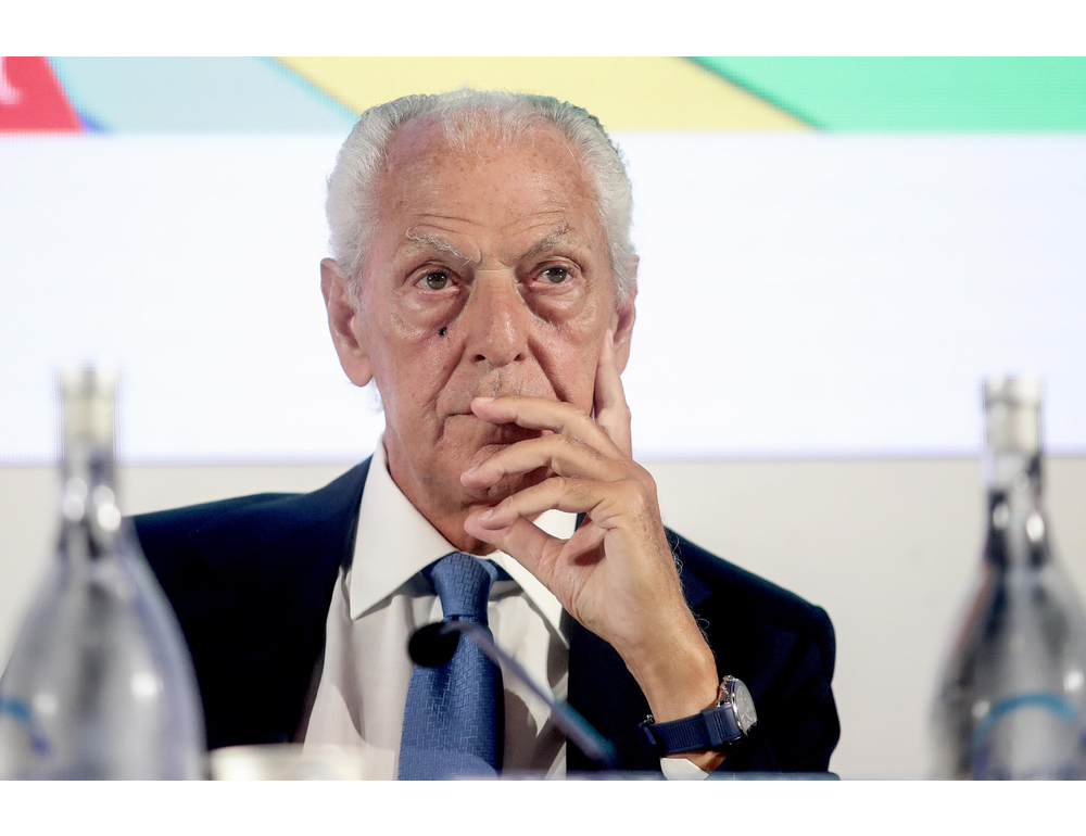 Tronchetti sostiene Forza Italia con 100mila euro, 50mila da Gianfelice Rocca