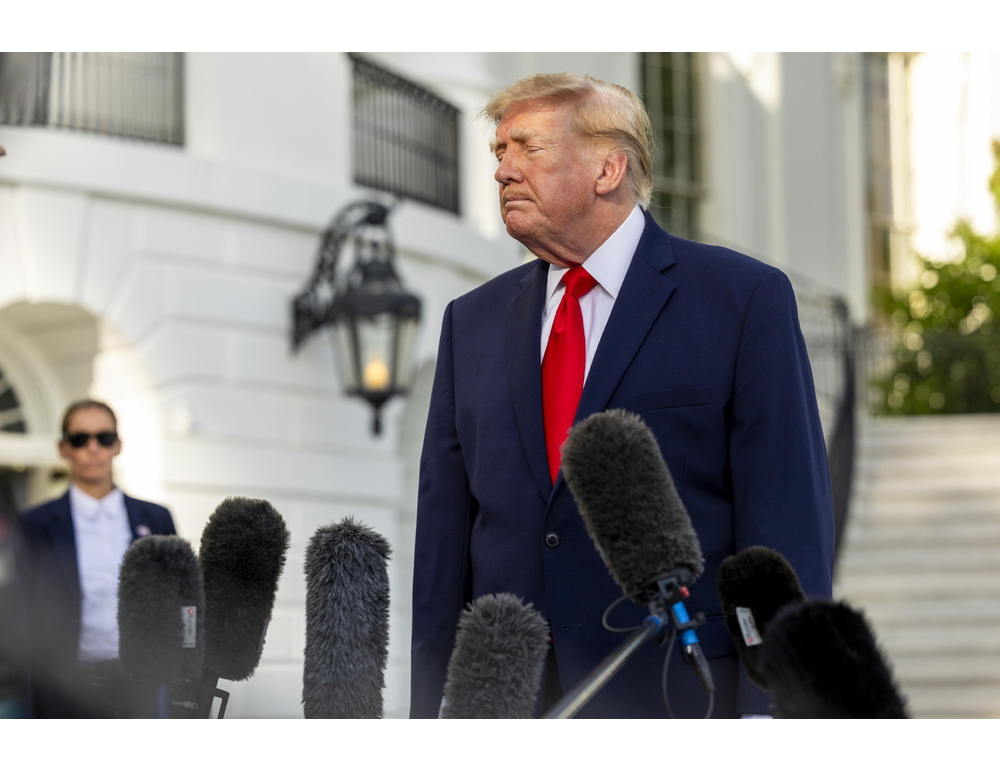 Trump, ‘condividiamo intelligence con l’Ucraina, lavoriamo per fine guerra’