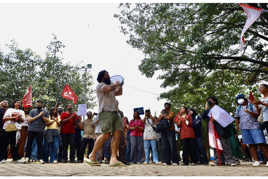 Ma le autorità hanno chiuso il parco che il gruppo aveva scelto per il corteo