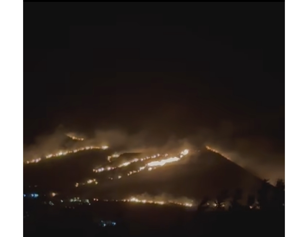 Vasto incendio nel Trapanese, sgomberate alcune abitazioni