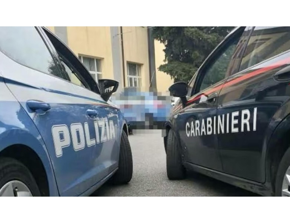 Violenza sessuale e rapina a una 18enne, fermato un giovane