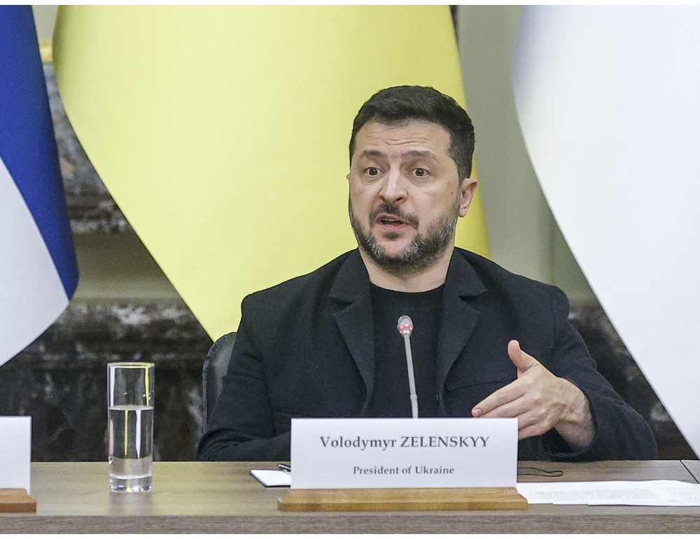 Zelensky, 4 morti e 22 feriti in attacchi nella regione di Dnipro