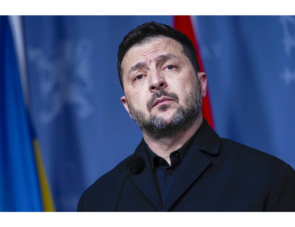 Zelensky, ‘favorevoli a incontro trilaterale il prima possibile’