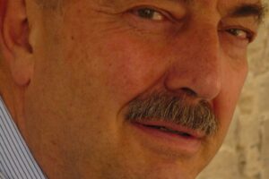 Lutto sul Lario per la morte di Damiano Cattaneo, figlio dell’architetto razionalista Cesare