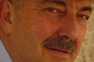 Lutto sul Lario per la morte di Damiano Cattaneo, figlio dell’architetto razionalista Cesare