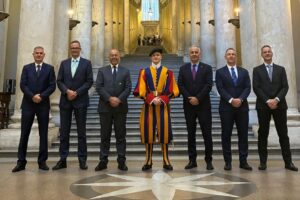 Ticino-Vaticano, dieci anni di collaborazione tra Polizia cantonale e Guardia Svizzera Pontificia