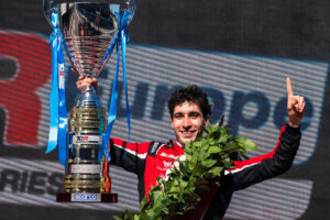Il pilota comasco Marco Butti è campione europeo del Tcr