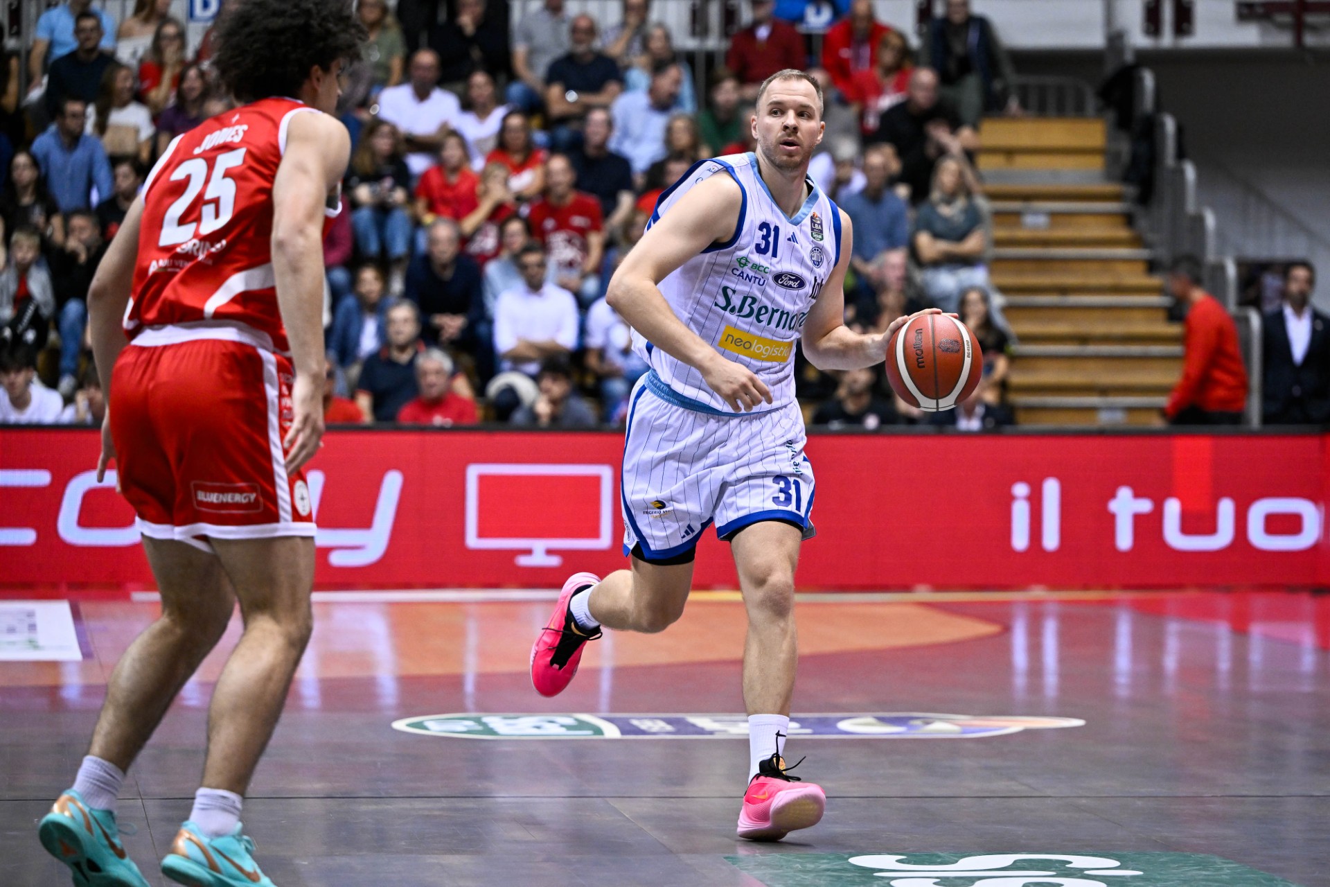 La Pallacanestro Cantù sconfitta al PalaTrieste