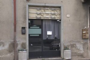 Como, meno negozi di vicinato ma aumentano gli spazi di vendita