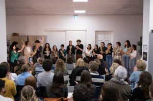 Dalla formazione al teatro: i giovani de Lo Snodo portano in scena “DNA”