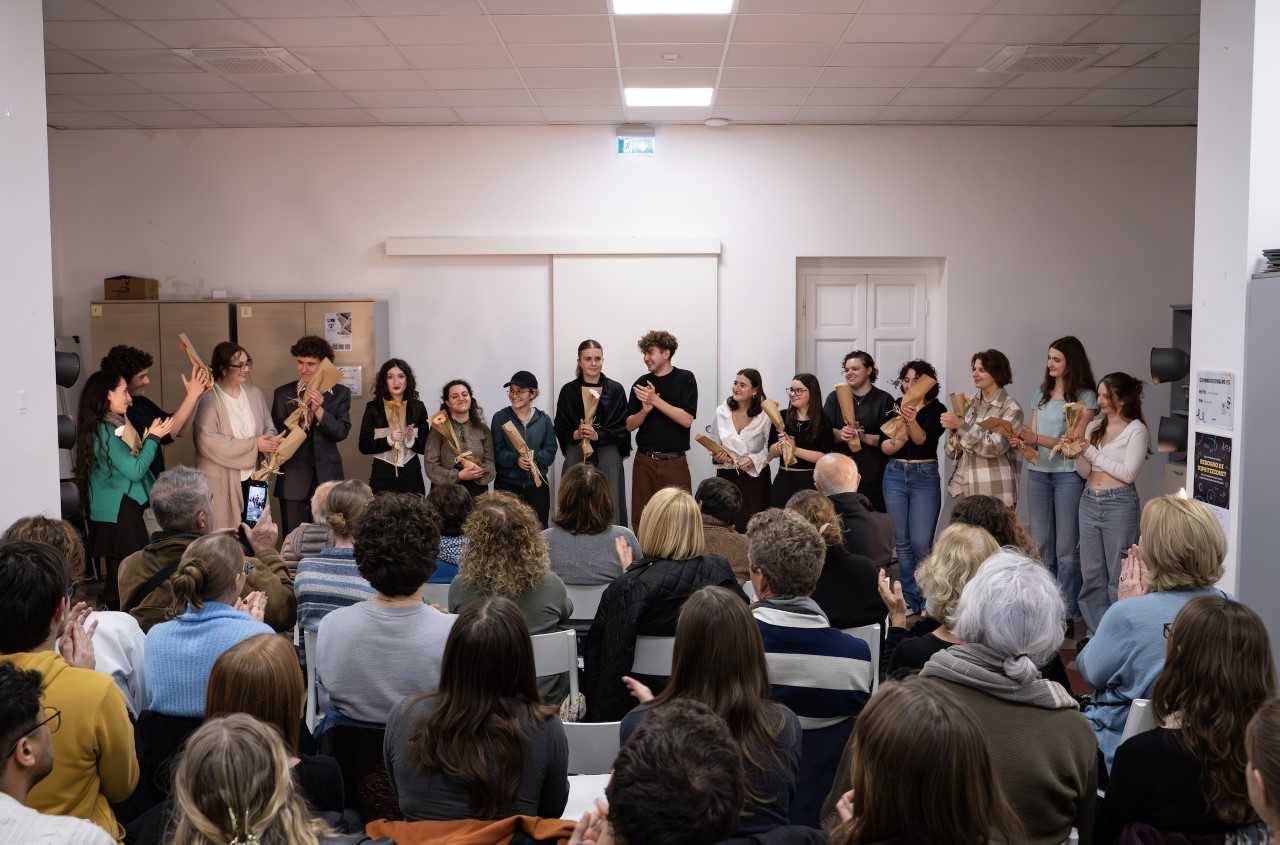 Dalla formazione al teatro: i giovani de Lo Snodo portano in scena “DNA”